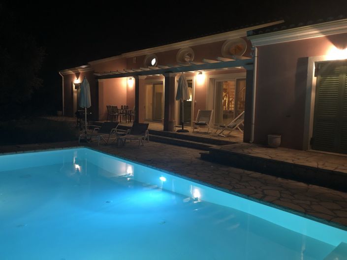 Image No.25-Maison de 4 chambres à vendre à Kassiopi