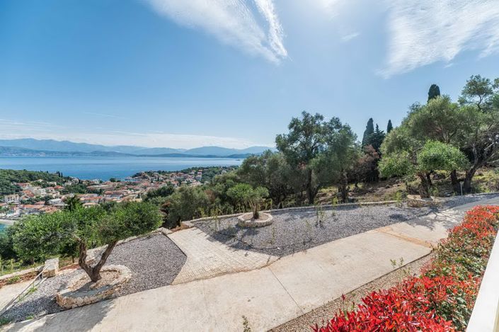 Image No.32-Maison de 4 chambres à vendre à Kassiopi