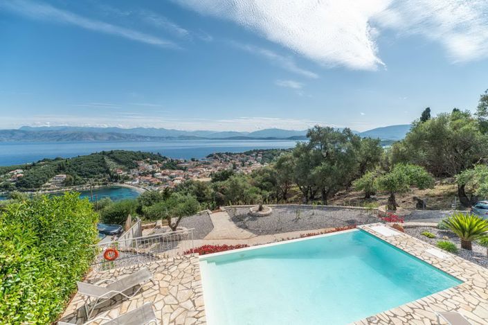 Image No.36-Maison de 4 chambres à vendre à Kassiopi