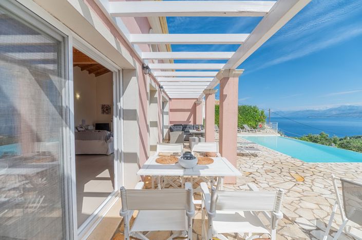 Image No.37-Maison de 4 chambres à vendre à Kassiopi