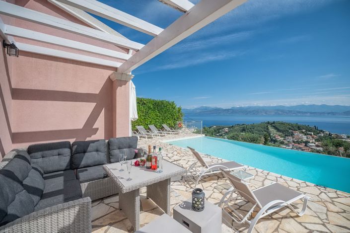 Image No.38-Maison de 4 chambres à vendre à Kassiopi