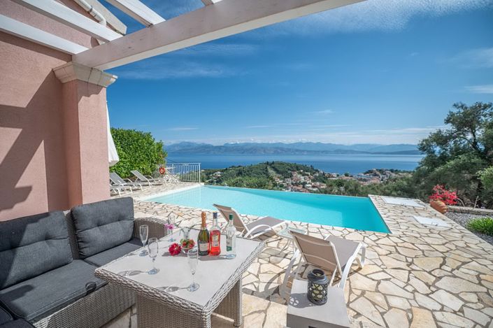 Image No.39-Maison de 4 chambres à vendre à Kassiopi