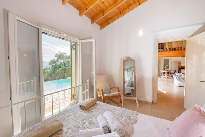 Image No.50-Maison de 4 chambres à vendre à Kassiopi