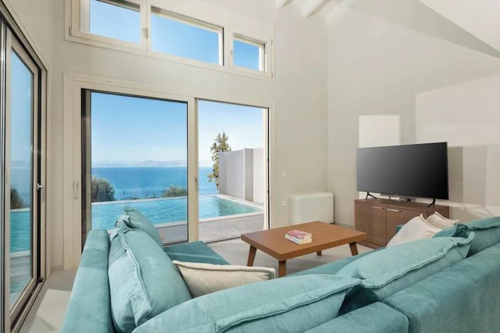 Image No.24-6 Bed House for sale