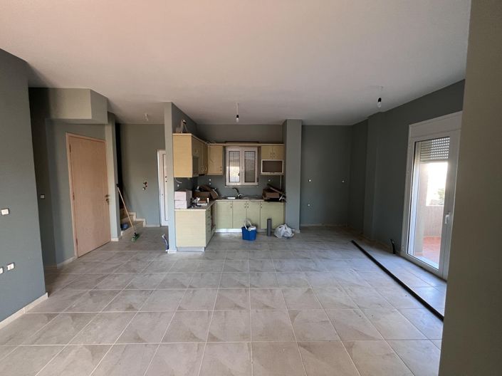 Image No.13-3 Bed House for sale