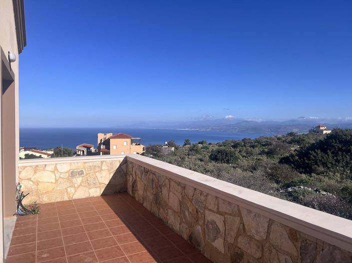 Image No.3-3 Bed House for sale