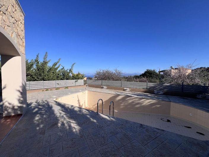 Image No.9-3 Bed House for sale