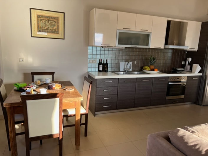 Image No.4-2 Bed Apartment for sale