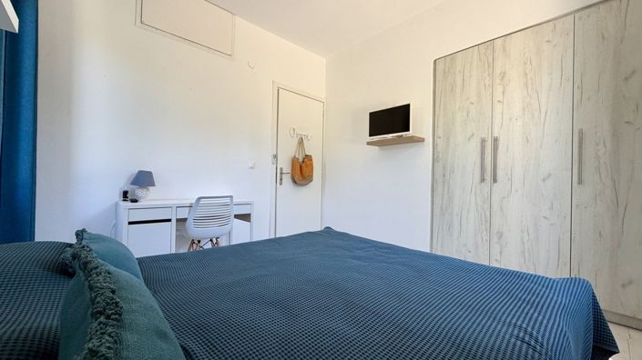 Image No.16-5 Bed House for sale