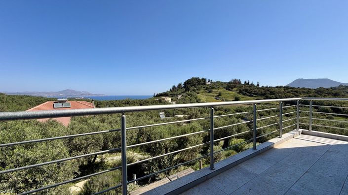 Image No.22-5 Bed House for sale