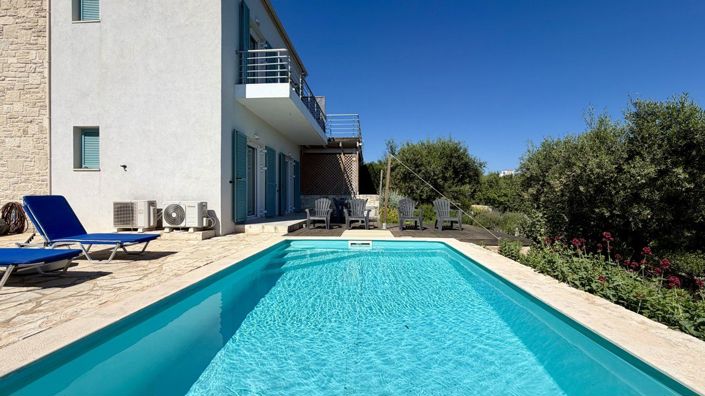 Image No.31-5 Bed House for sale