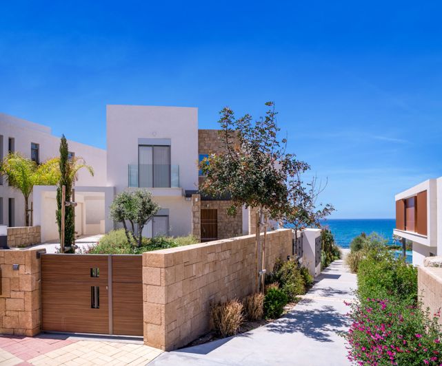 Image No.9-4 Bed House for sale