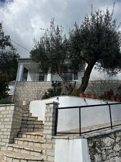 Image No.25-4 Bed Apartment for sale