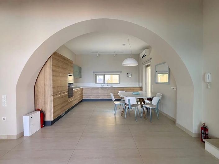 Image No.14-5 Bed House for sale
