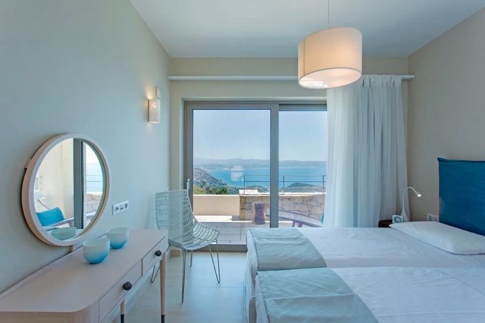 Image No.4-5 Bed House for sale
