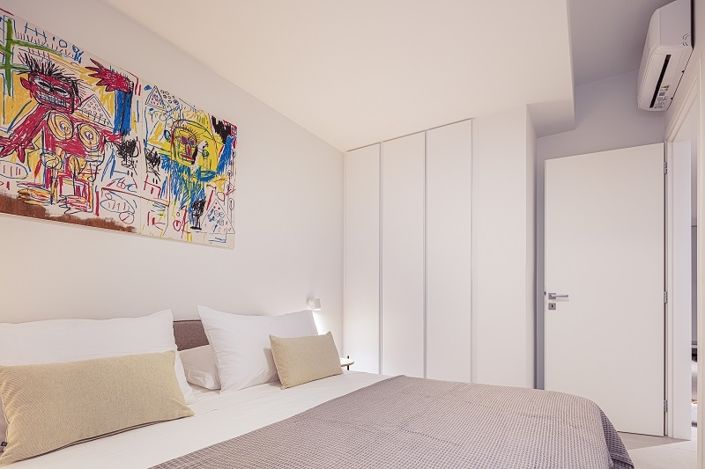 Image No.13-12 Bed House for sale