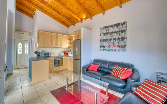 Image No.19-2 Bed House for sale