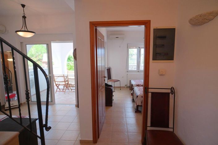 Image No.35-2 Bed House for sale