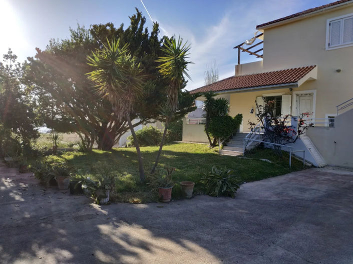 Image No.2-4 Bed House for sale