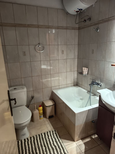 Image No.15-2 Bed House for sale