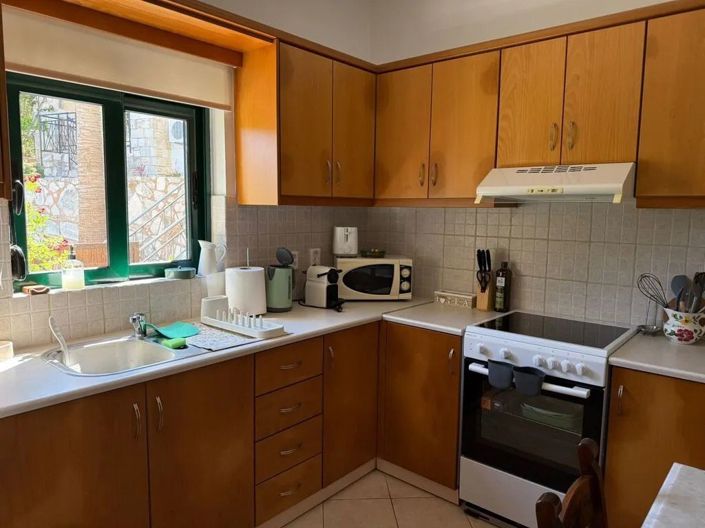 Image No.13-2 Bed House for sale