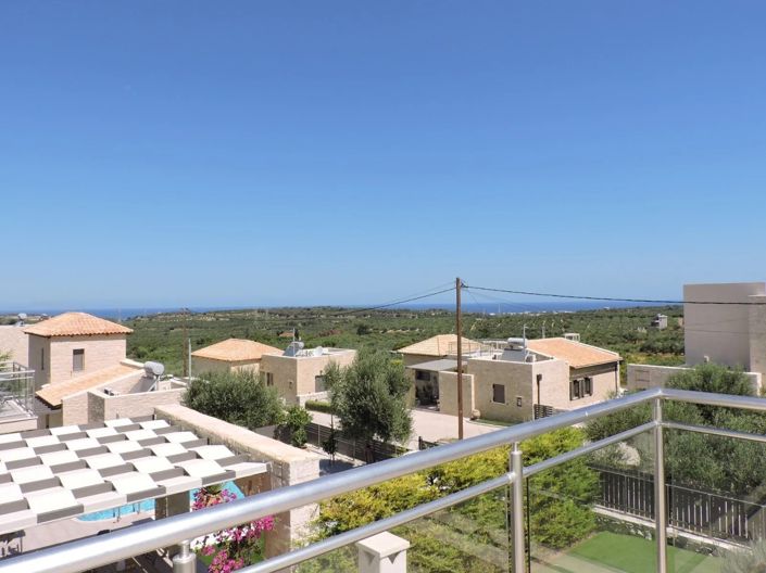 Image No.18-2 Bed House for sale