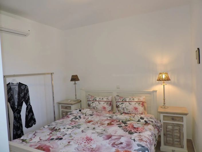 Image No.24-2 Bed House for sale