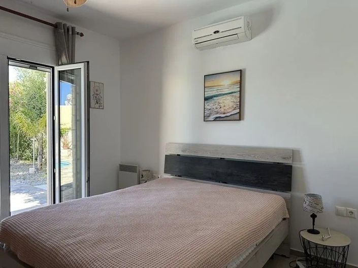 Image No.20-2 Bed House for sale