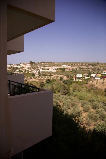 Image No.26-4 Bed House for sale