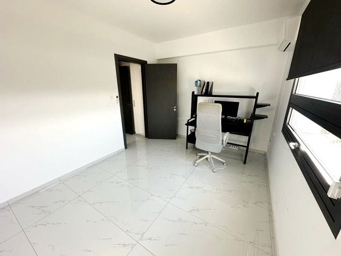 Image No.17-Propriété de 4 chambres à vendre à Leivadia