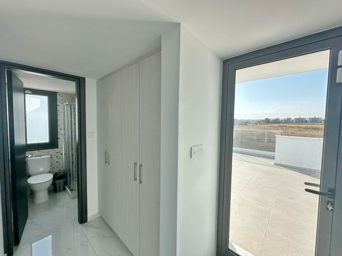 Image No.22-Propriété de 4 chambres à vendre à Leivadia