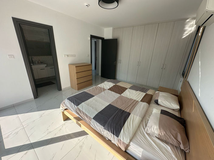 Image No.25-4 Bed House for sale