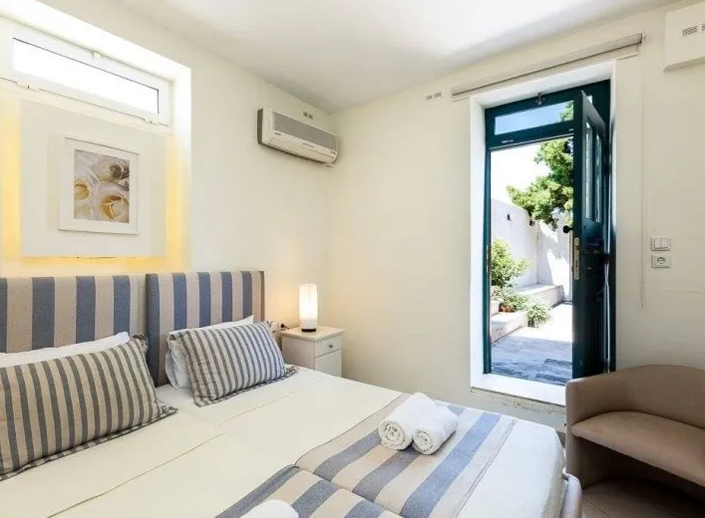 Image No.14-2 Bed House for sale