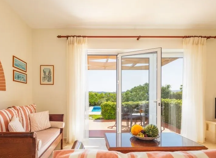 Image No.9-3 Bed House for sale