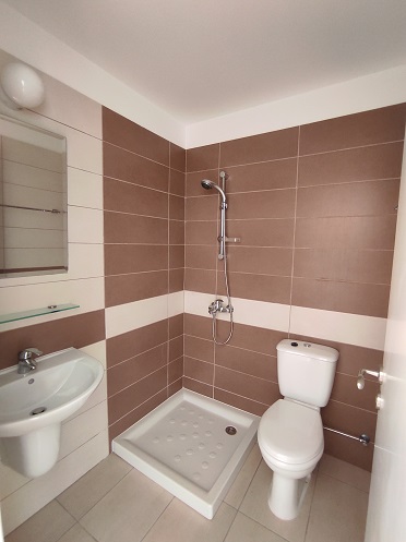 Image No.7-2 Bed Property for sale