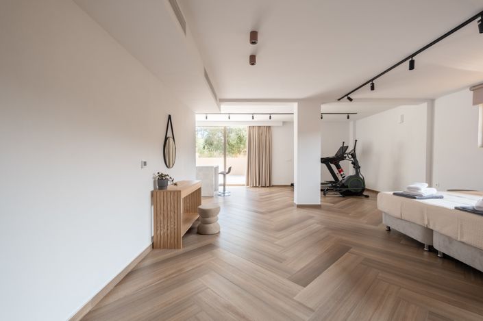 Image No.19-4 Bed House for sale