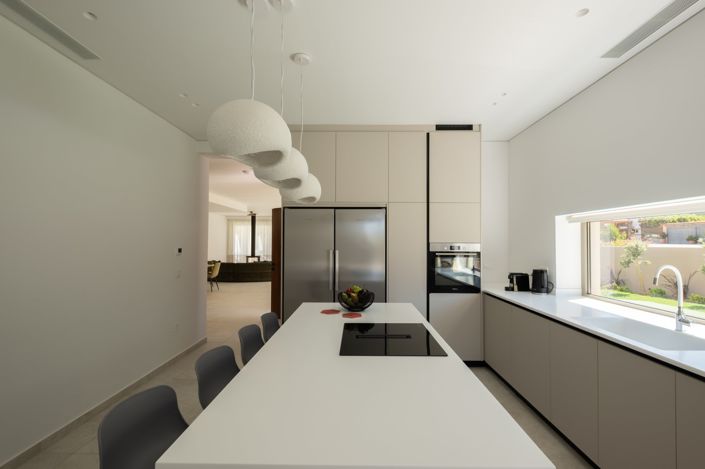 Image No.21-4 Bed House for sale