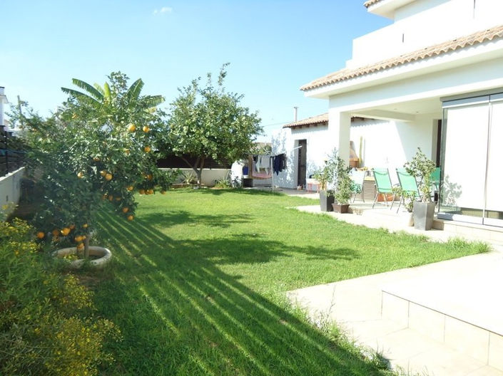 Image No.22-Propriété de 4 chambres à vendre à Larnaca
