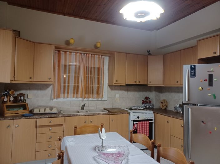 Image No.17-3 Bed House for sale