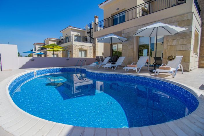 Image No.2-3 Bed Property for sale