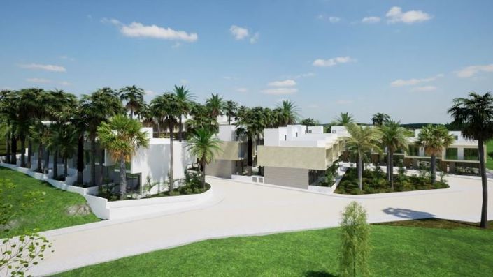 Image No.8-4 Bed House for sale