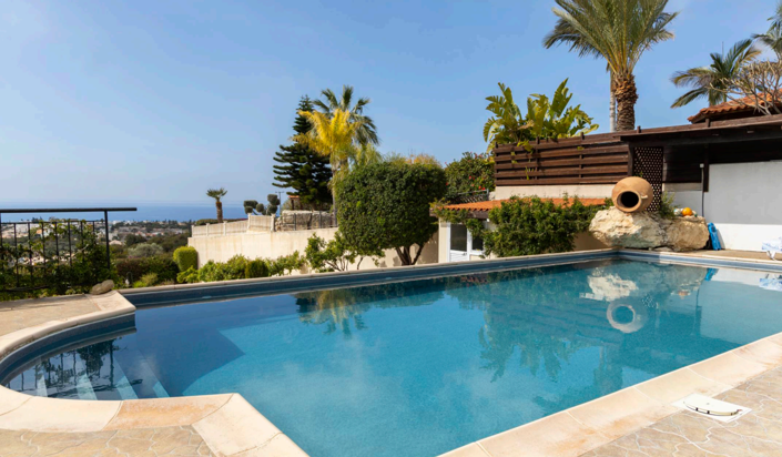 Image No.3-4 Bed House for sale