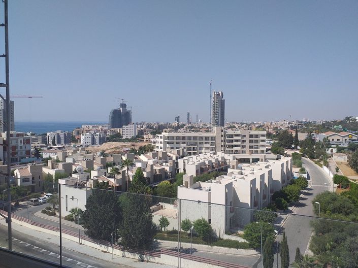 Image No.12-3 Bed Apartment for sale