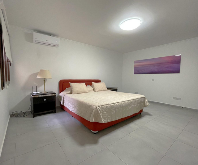 Image No.21-5 Bed House for sale