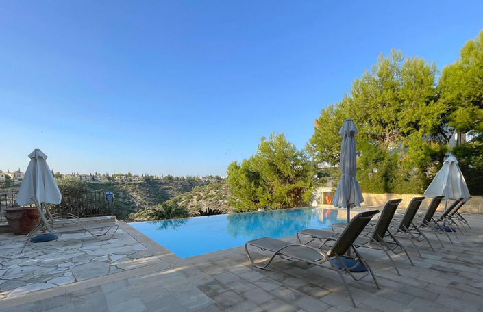 Image No.26-5 Bed House for sale