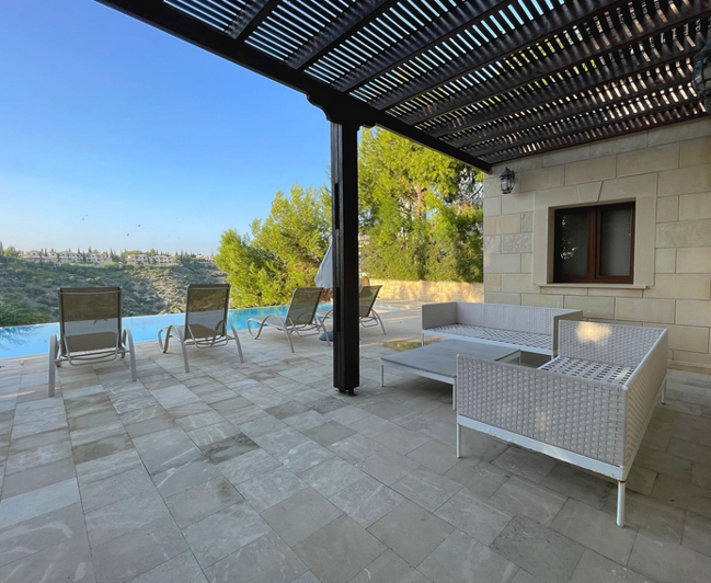 Image No.28-5 Bed House for sale