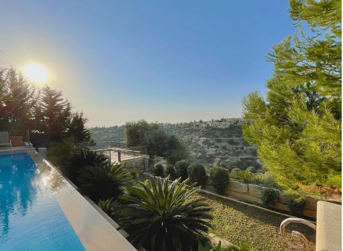 Image No.34-5 Bed House for sale