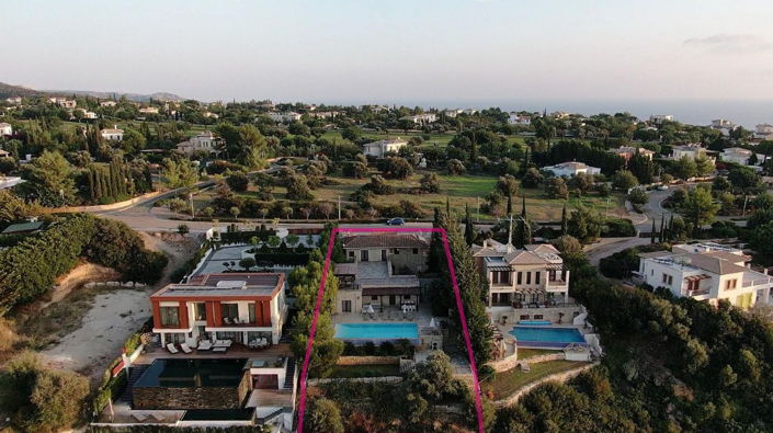Image No.4-5 Bed House for sale