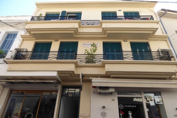 Image No.3-10 Bed House for sale