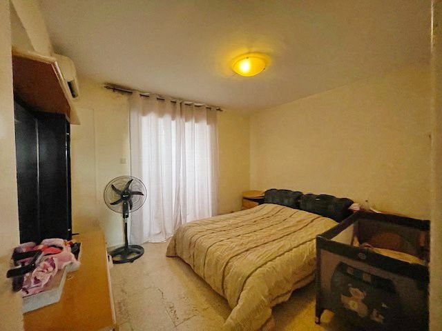 Image No.11-2 Bed House for sale